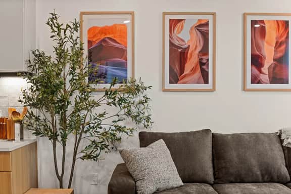 Elevated SLC Stay - Pool & Sauna Retreat - Image 2